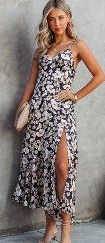 Dress Forum Floral Midi Dress