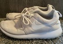 Nike Women’s Roshe Shoes