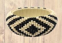 brown/ecru beaded chunky fashion bangle