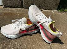 Nike  React running shoes 9.5 white pink yellow