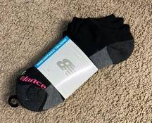 NWT Women’s New Balance No Show Socks