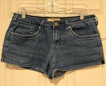 Hybrid & Company Size 11 Dark Wash Stretch Jean Shorts