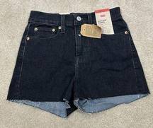 Levi’s Levi Strauss Black NWT Women High-Rise Hypersoft Women Shorts Size 25/0