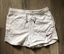 Nike Essential Sweatshorts