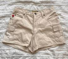 90s vintage light khaki cargo shorts by  jeans
