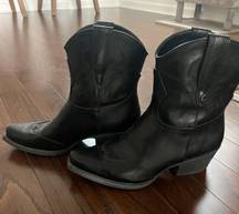 Steve Madden Circus NY Black Leather Cowgirl Boots