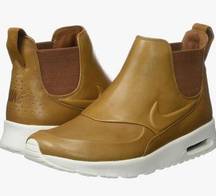 Nike airmax Athena leather slip on booties size 6