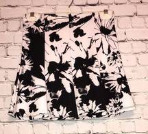 🇺🇸 NWT Toska Black & White Floral Skirt