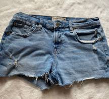 low waisted shorts