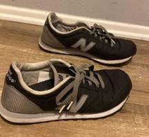 New Balance Sneakers 311 Men’s Size 10 Indigo and Grey