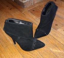 Steve Madden  P Cherli Black Suede Studded Booties