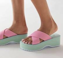 UO Elastic Eva Platform Sandals