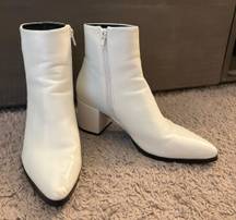 White Dafni Bootie