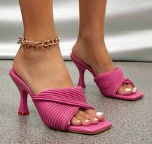 fuchsia Minimalist Twist Heeled Mule Sandals