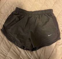 Nike  Tempo Womens Running Shorts - Size Large