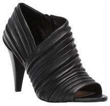 Vince Camuto Anara ankle peep toe black booties women Size 8 1/2
