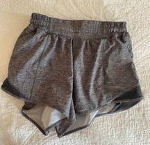 Lululemon Hotty Hot Shorts 4”