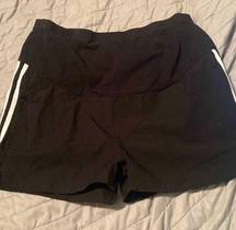 Black athletic maternity shorts