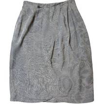 Giorgio Armani Le Collezioni Vintage Grey Floral Wrap Skirt Button Size 6