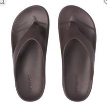 Skims: Cocoa Molded Sandal