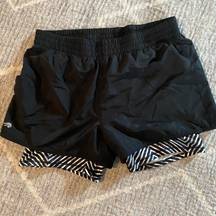 Ideology 2 in 1 running shorts size L Black with striped liner