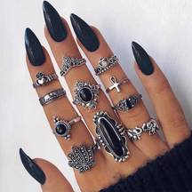 Boutique 11 Piece Silver Boho Retro Ring Set