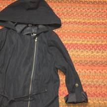 NWT NAVY LIGHT WEIGHT JACKET w HOOD