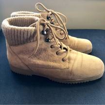 Vintage 90s y2K Laura Scott Sweater Ankle Booties Suede Beige Lace Up Boots sz 6