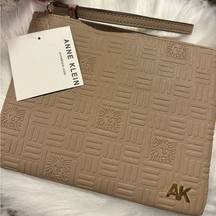 ANNE KLEIN EMBOSSED WRISTLET NWT