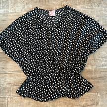 Romeo & Juliet black and white top