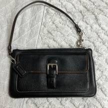 Coach black leather soho buckle wristlet Y2K