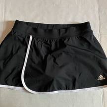 Adidas  Black and White Size medium athletic skort skirt golf skirt