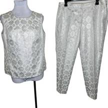 2 Piece  Matching Set 8/10 Metallic Medallion Trousers Pants Top