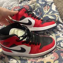 Nike Air Jordan 1