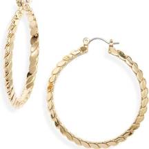 ✨HP✨Twist Hoop Earrings
NORDSTROM✨