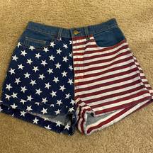 American Apparel  Flag Shorts size 28