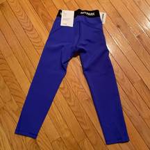 NWT IVY PARK low rise sculpted legging 3/4 length blue XS