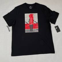 Nike Graphic Tee / T-Shirt