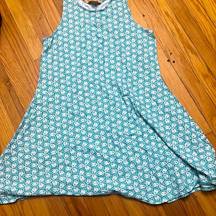 Blue and white dress worn once like brand new women’s size large