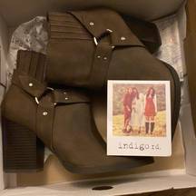 Dark Brown 6 M Women Boots New in box!