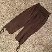 Motherhood maternity brown stretchy capris size M