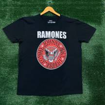 Ramones  Presidential Seal Punk Rock Band Poster Tee XL