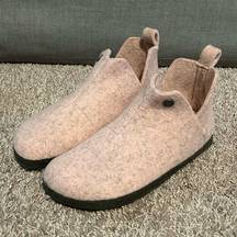 Birkenstock Wool Pink Women’s Boots Size 37