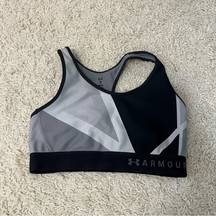 Under Armour  sport bra size medium