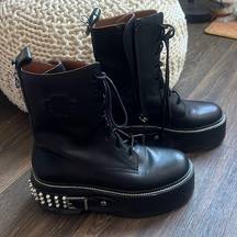 COMBAT BOOTS WITH PUNK DETAILS