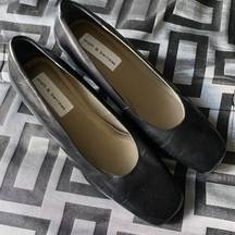 Croft and Barrow black dress shoes with platform and square tip, worn 1x