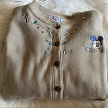 Disney VINTAGE  90s Y2K MICKEY & CO cropped embroidered Crewneck Grandma Grandpa