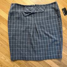 NWT Women’s Dress Pinstriped Pencil Skirt