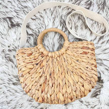 Gap Boho Straw Bag Circular Handle Striped lining Half Moon Beachy Coastal