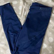 Nike Pro Leggings Size Medium